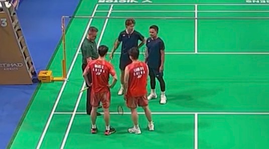 红色小狗！！！！ 