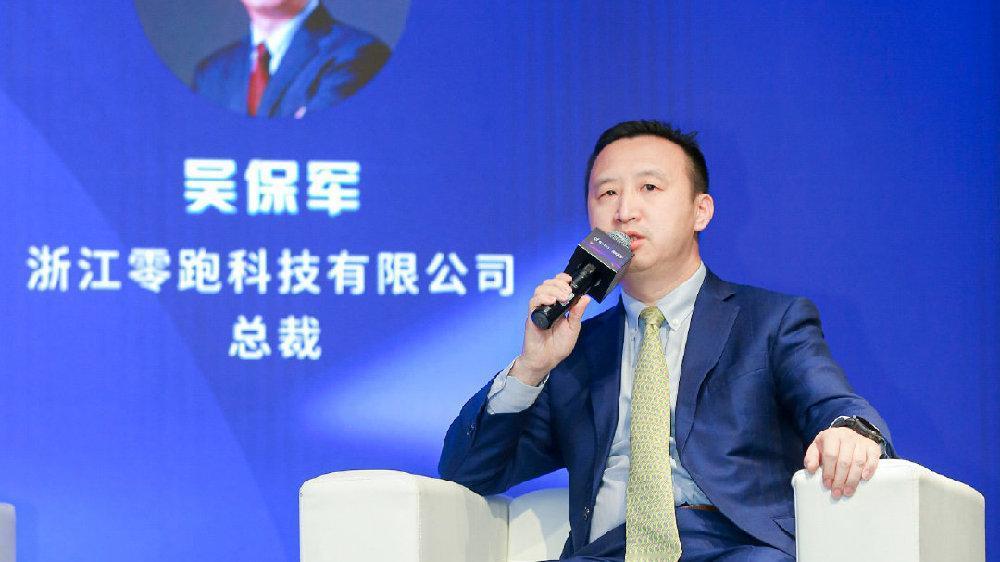 零跑汽车联合创始人、总裁吴保军被曝出离职，他已经一年没有参与零跑的经营，这一年其