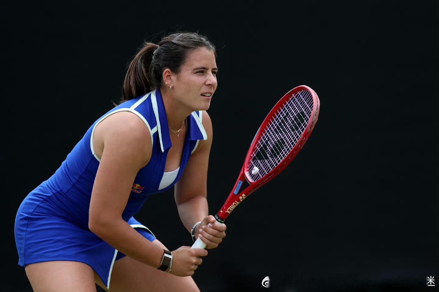 WTA250🇬🇧诺丁汉站首轮1️⃣，3号3️⃣种子🇺🇸纳瓦罗以6-7(6