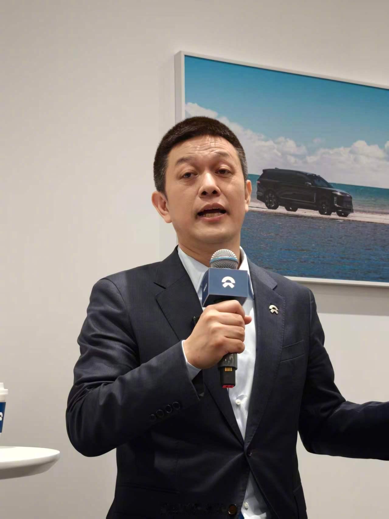 李斌称希望未来还能活在舞台上【蔚来李斌称汽车行业已是决赛期，希望蔚来还能活在舞台