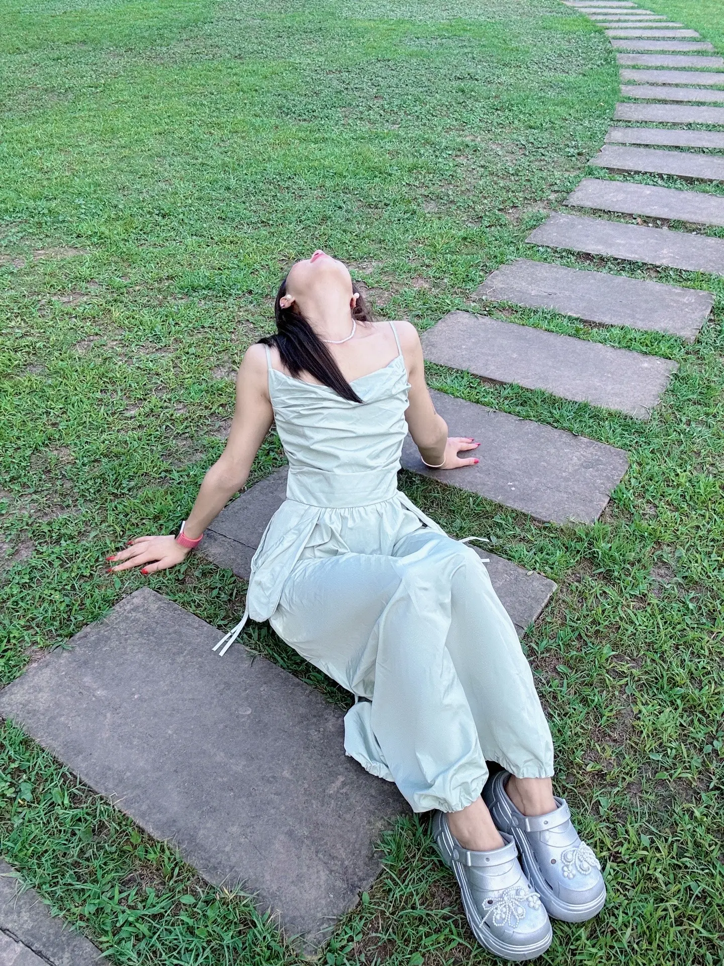 一生明媚 事事如愿。
