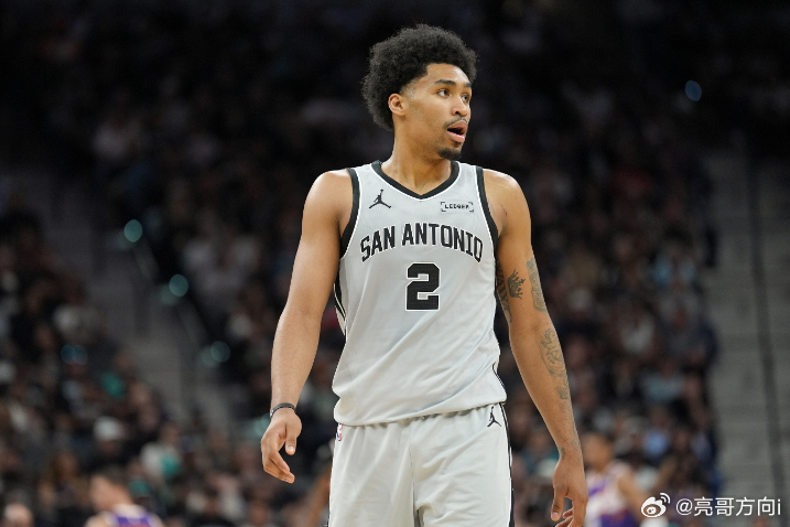 马刺自媒体Spurs Culture分享了一个数据：迪伦·哈珀过去11场三分球3