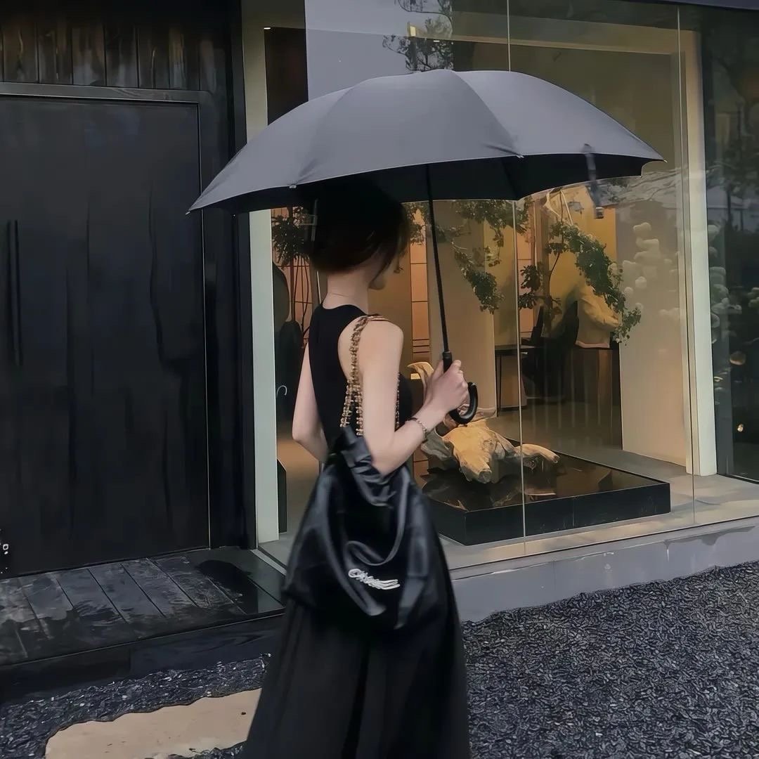 🧵𝑺𝒕𝒓𝒆𝒏𝒈𝒕𝒉“世界上最好的心理老师 ，就是有钱的自己” 