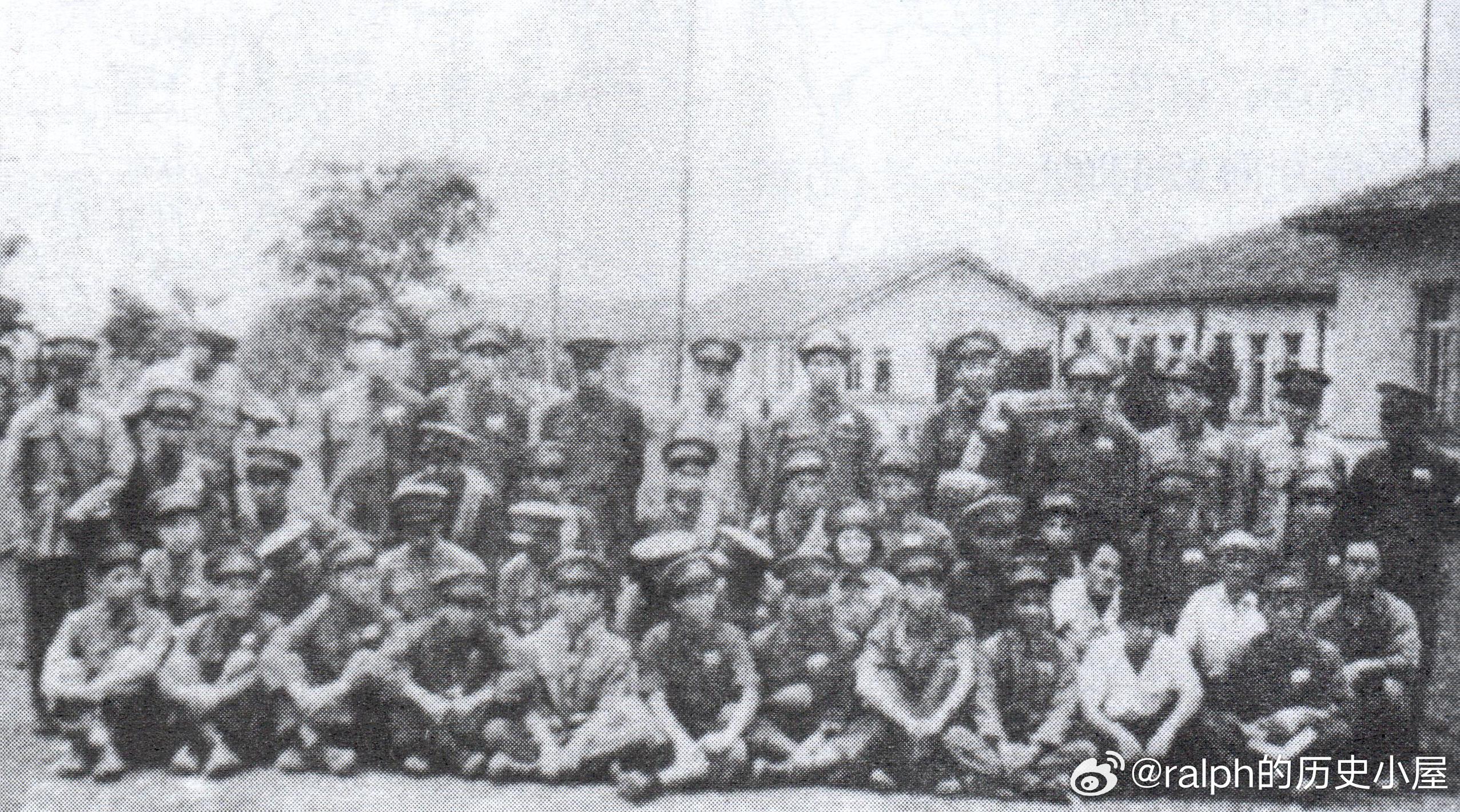 1951年4月荣立集体二等功的东北军区防空司令部电讯一中队。在3月30日、4月7