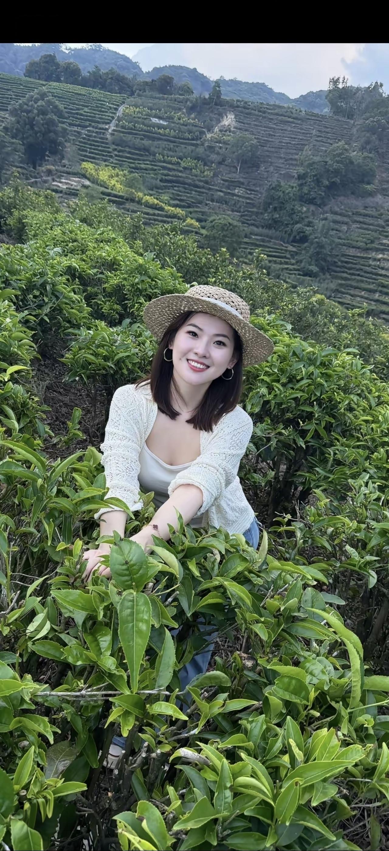 美好时光，莫失莫忘，仙寿恒昌。不离不弃，芳龄永继。