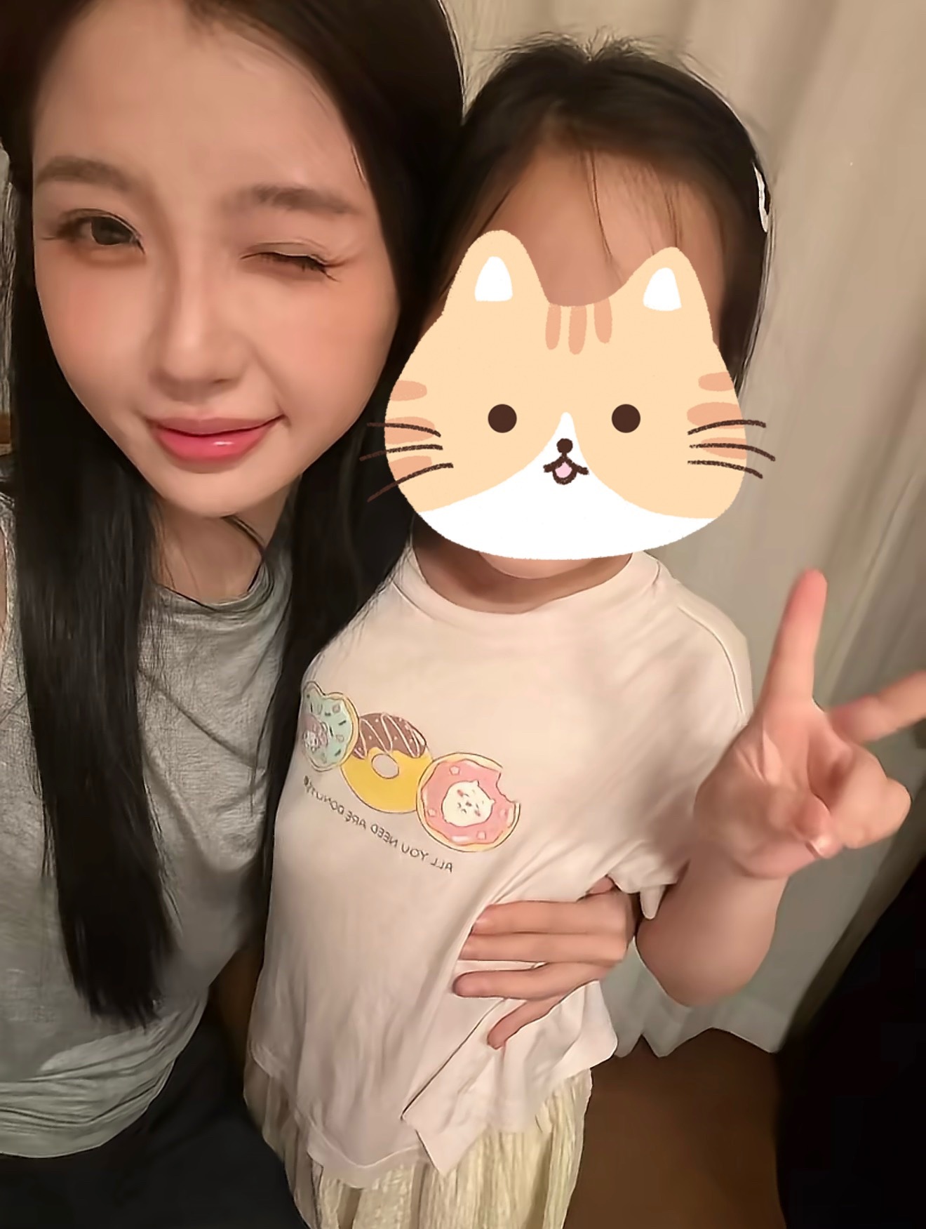 我也想和女神贴贴拍照