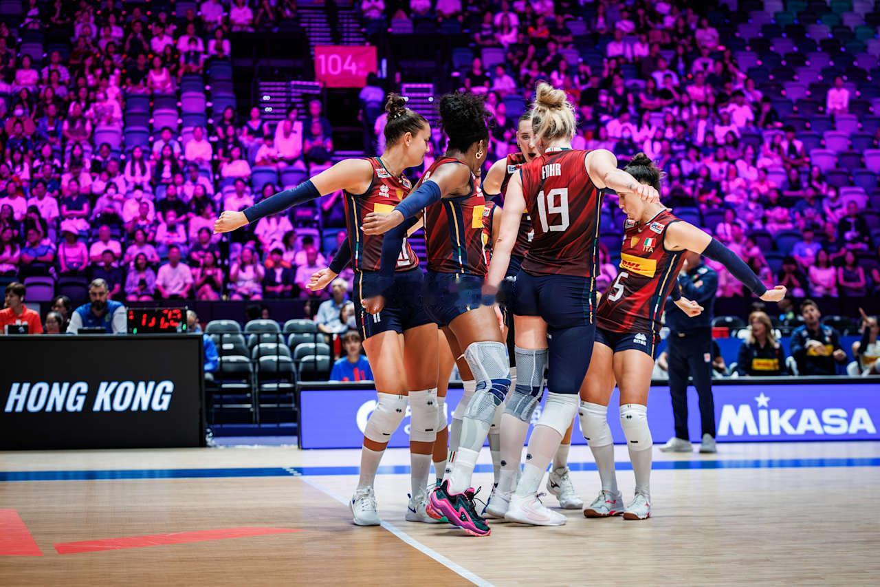 2026年世界女排联赛中国香港站乌克兰女排vs意大利女排第二局：25-23大比分