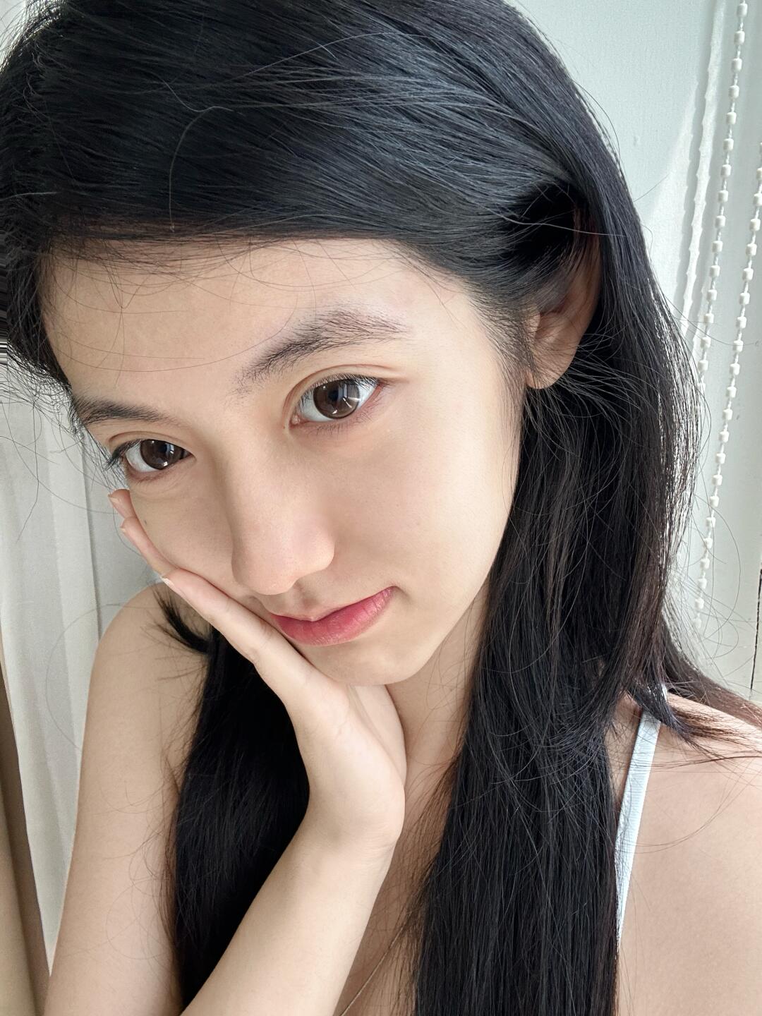 素颜的皮肤 健康的萌໒꒰｡•◡•｡꒱