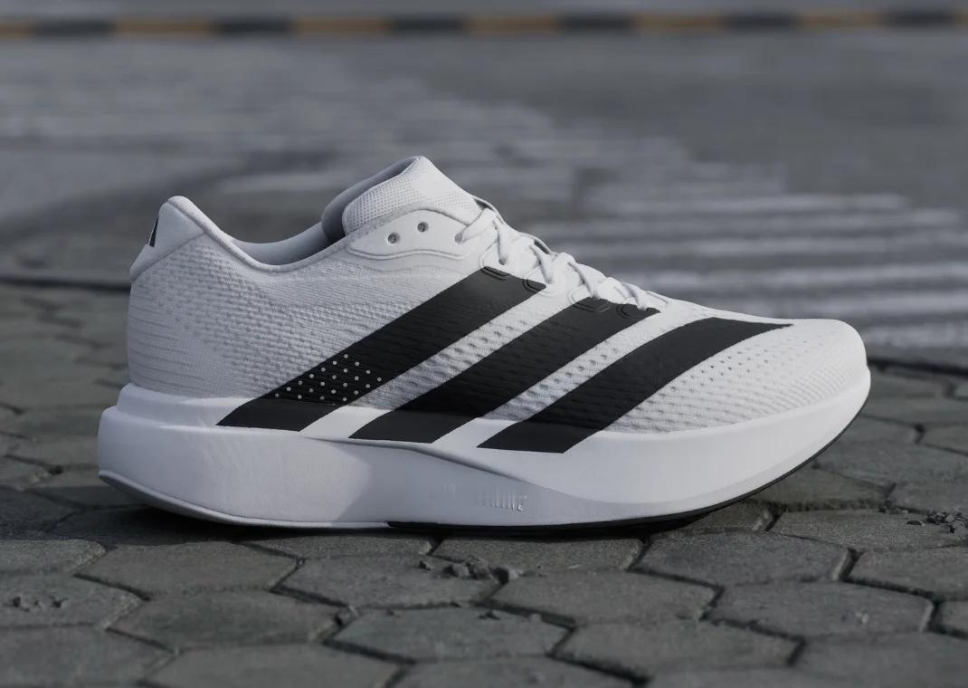 adidas Adizero Pacer以Adizero EVO SL为原型打造