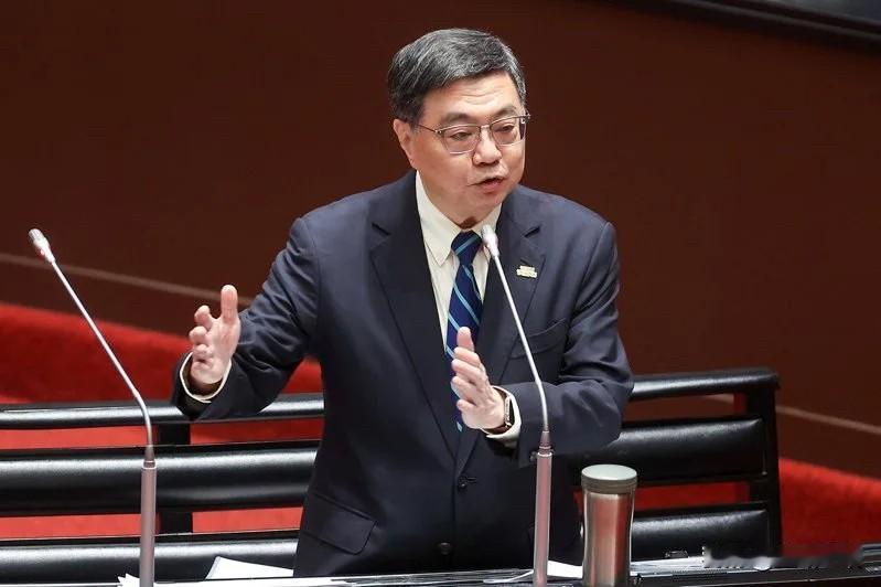 区桂芝强调“台湾人就是中国人” 卓荣泰叫嚣：“教育部门要处理”

针对区桂芝强调