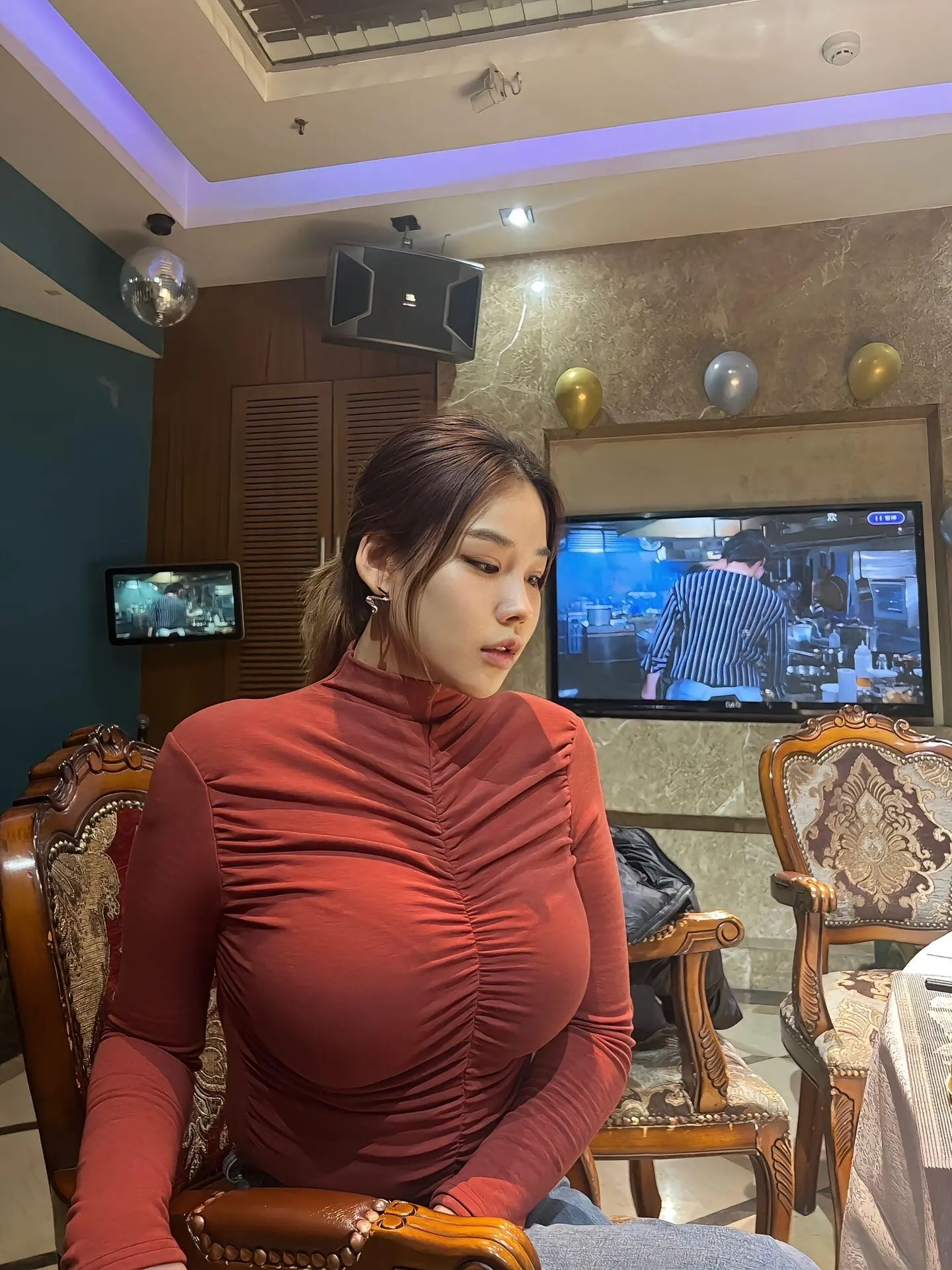 “别问我过的好不好 不好你也帮不了 好也不是你的功劳。”