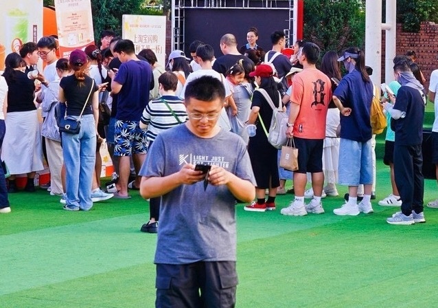 北京人的立秋疯狂周末来了北京立秋限定疯狂周末已就位立秋周末北京玩法丰富，漫步古迹