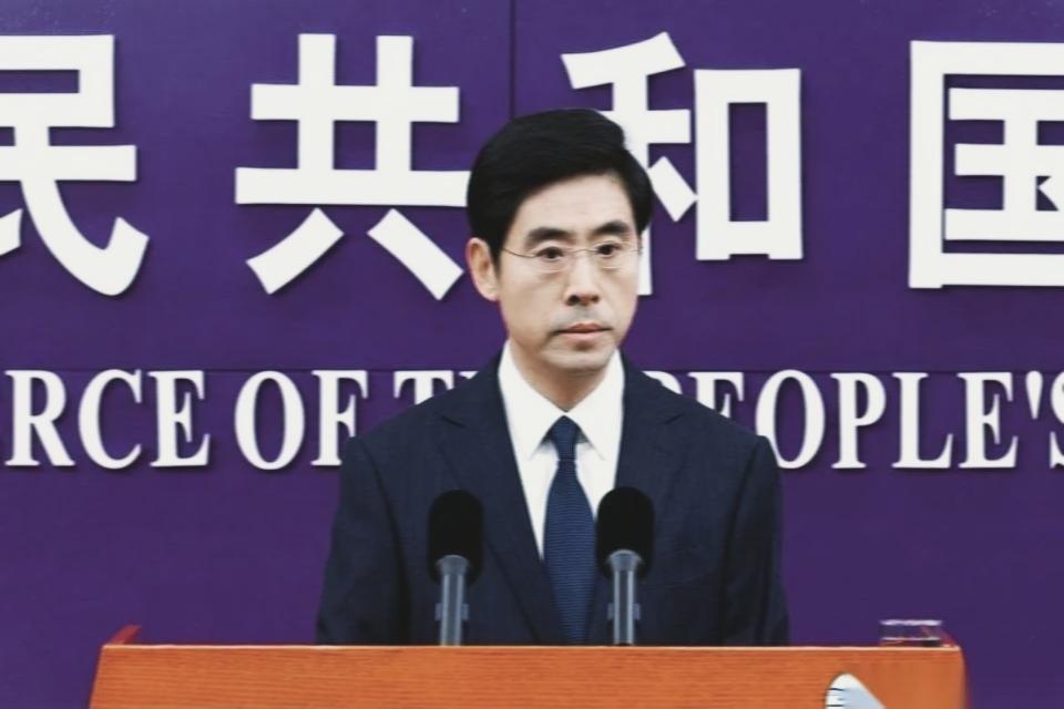 有人想将整家公司连人带技术打包20亿美金卖给美方，试图借新加坡注册换马甲规避监管