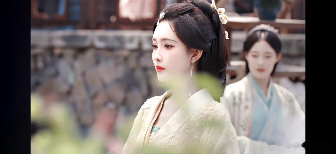 孟子义百花杀国风妆造图鉴孟子义百花杀妆造 百花杀里沈汐和的额饰有一整套语言体系，