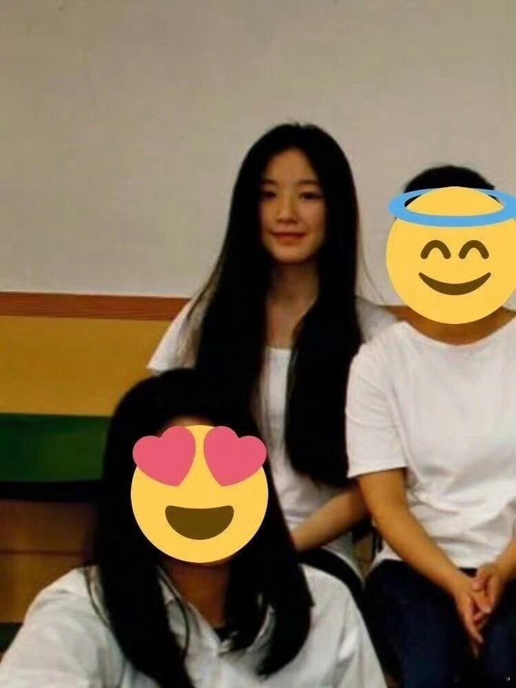 叶舒华出道前的照片跟赵美延出道前的照片对比！ 