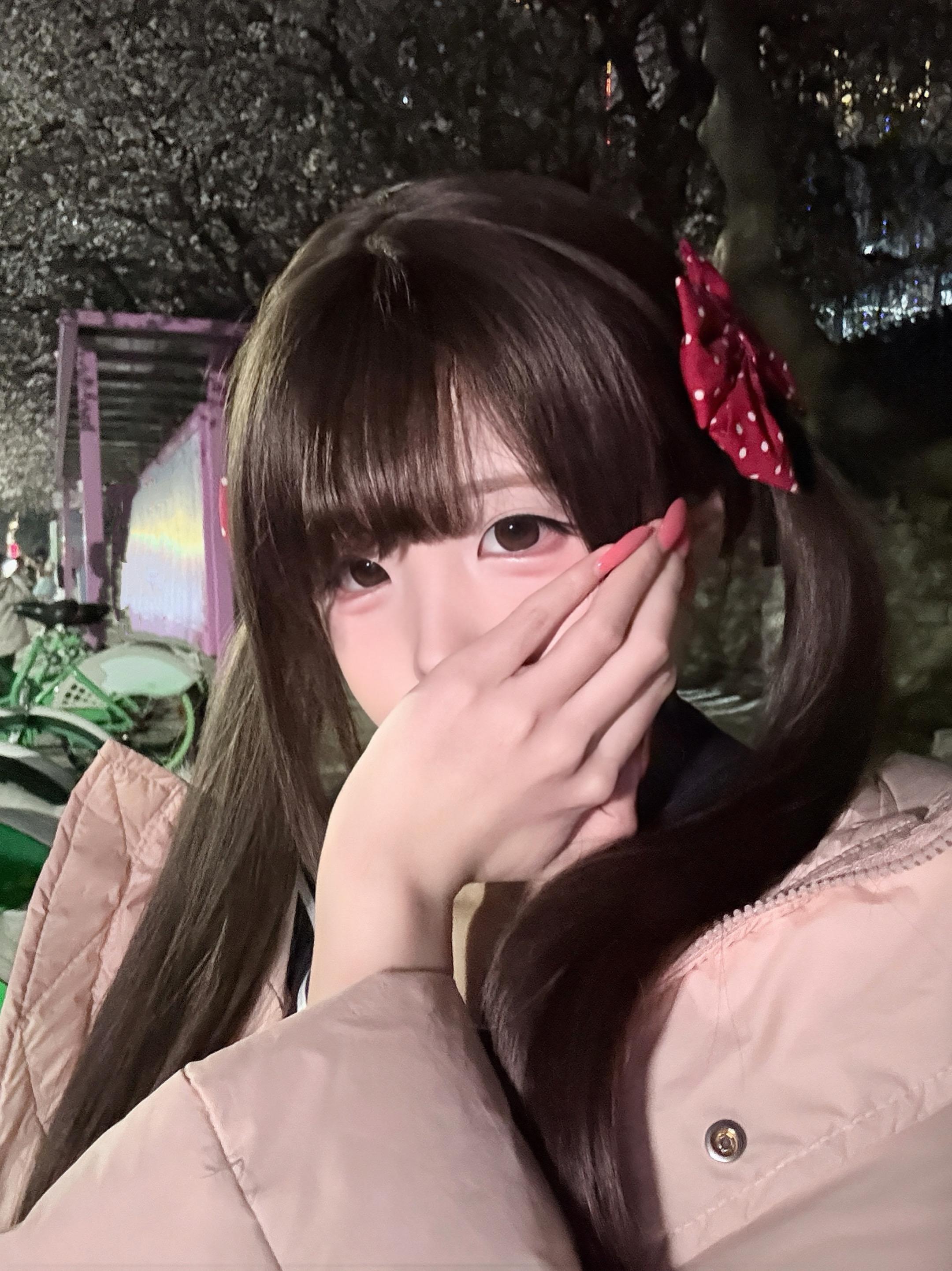 如果全世界都指责你  那姐姐蹲下来抱抱你