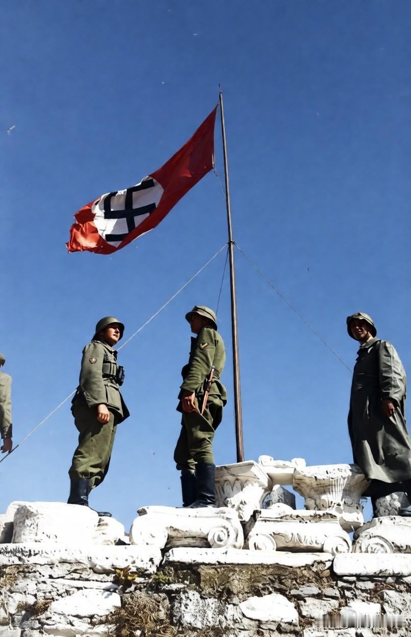 1941年4月6日，德军铁骑越过保加利亚边境，代号“马里塔行动”的入侵正式开始。