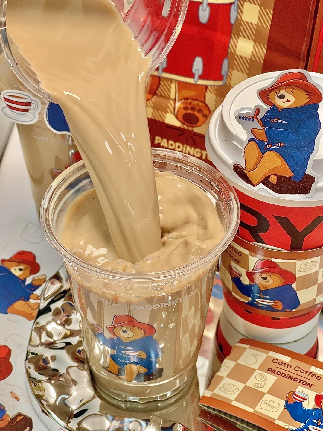 帕丁顿熊！！！写着秋冬名字的周边