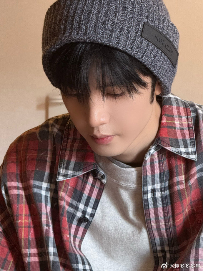 陈哲远找到了最适合自己的综艺陈哲远找到了最适合自己的综艺！在节目里逮着吃的就猛炫