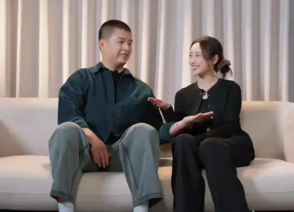 看《妻子的浪漫旅行》四对夫妻住房对比，马頔李纯最扎心。

别人要么手握扬州大平层