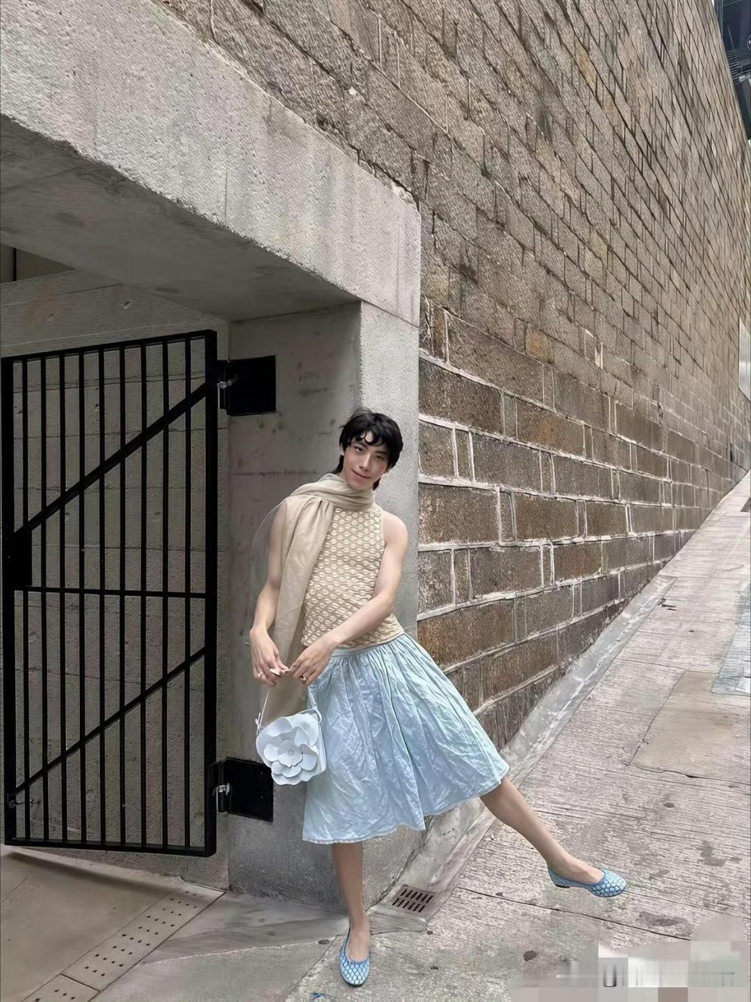 你敢相信这是伊能静的儿子吗 
