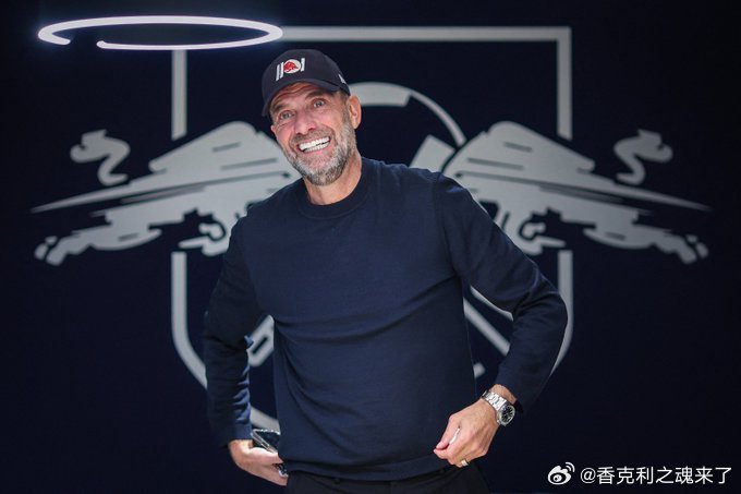 关于克洛普与马德里竞技的传闻，其经纪人马克·科西克回应称："荒谬的猜测。"