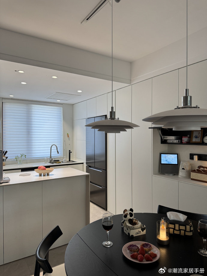 又一套半敞开厨房，4-6平米的可以参考.. 家居设计家居