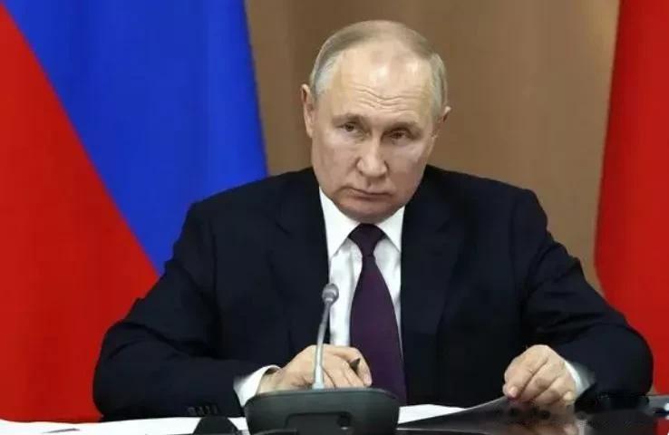 谁提供F-16战机就灭谁！俄罗斯拉响警报：700枚洲际导弹待命

来源:海峡快讯