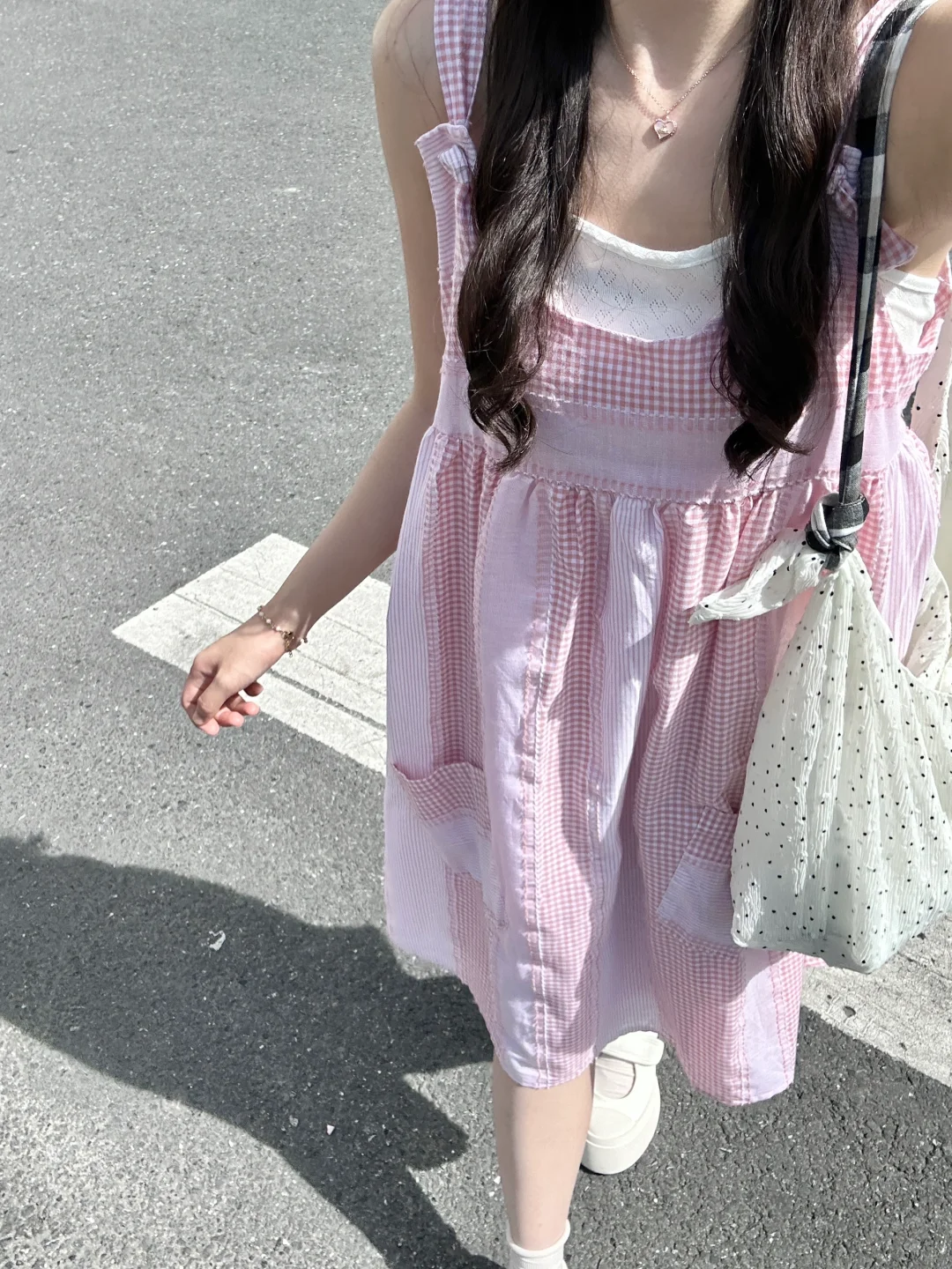 Bm风吊带和可爱格子裙