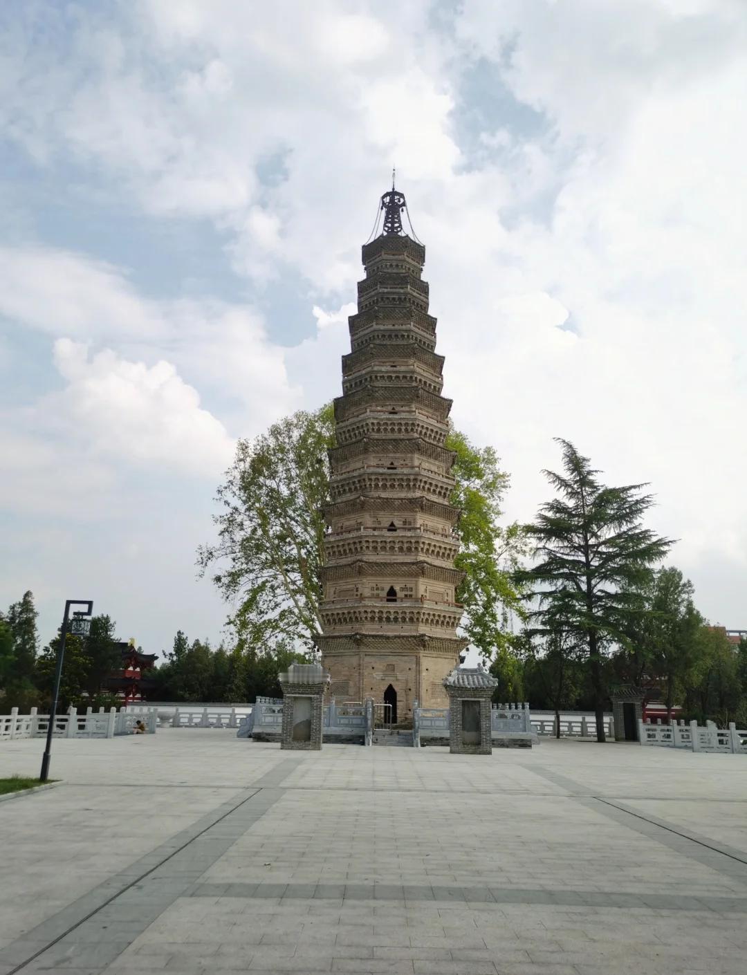 少林寺住持释永信被查 我老家河南的，这件事我是心无波澜。前几年就已经暴雷过，只不
