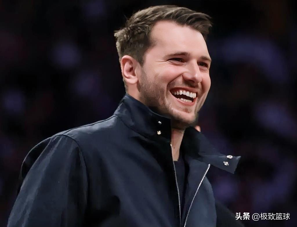 离谱！东契奇仅效力过两支球队，却将经历5个不同的老板！

据美媒pickupho