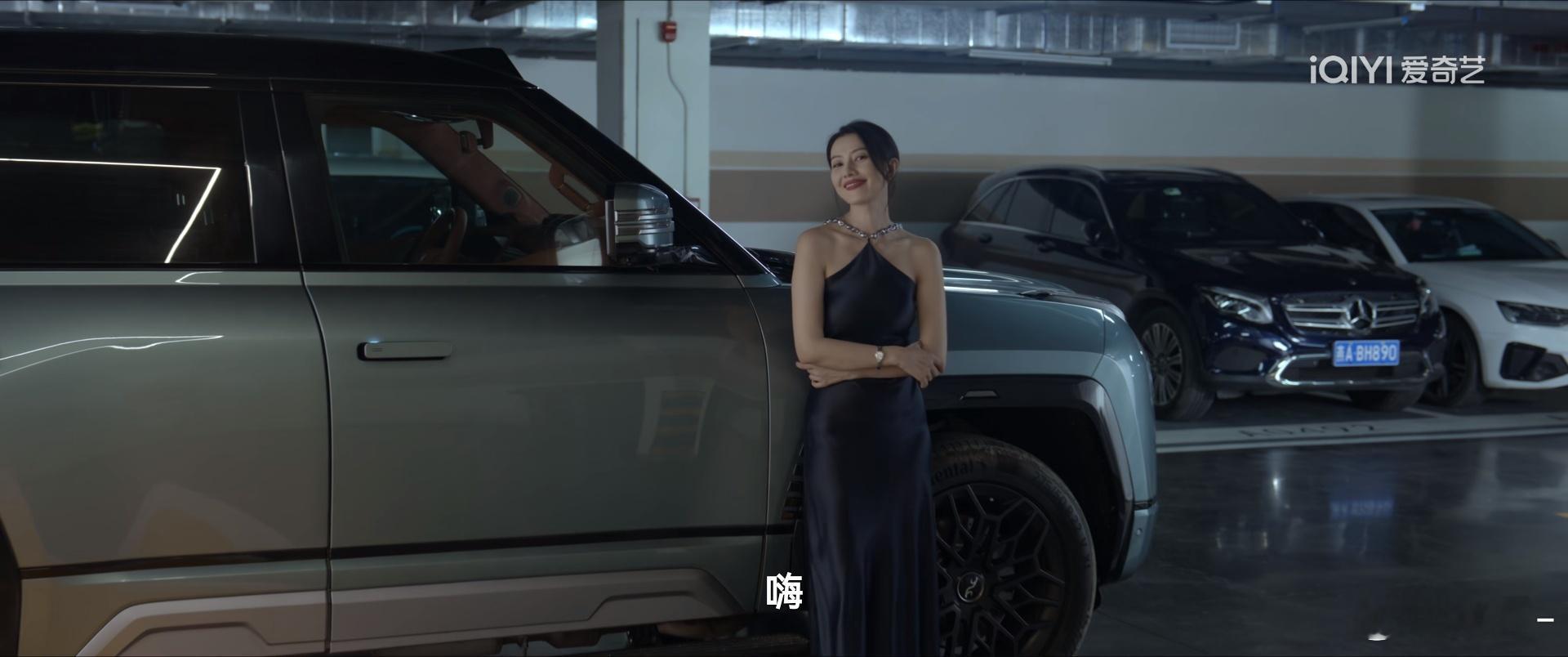 最近在看《绝密较量》，里面的车导演用心了[笑cry]反派都开旧能源[doge]，