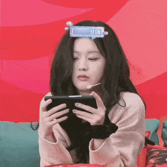 网友吐槽赵露思有表演型人格，太做作了[傻眼] ​​​