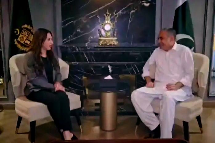 巴铁部长跟美方官员坐下聊了聊，美伊谈判这事有戏？

巴基斯坦内政部长穆赫辛·纳克