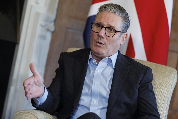 盘点一下美国的欧洲盟友对中东这次军事行动的态度，特朗普真是众叛亲离啊！英国首相斯