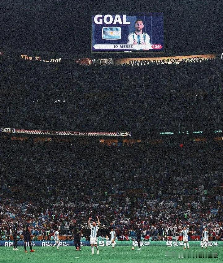 🇦🇷 梅西在决赛中
🏟️ 比赛：49
⚽️ 进球：35
🅰️ 助攻：15