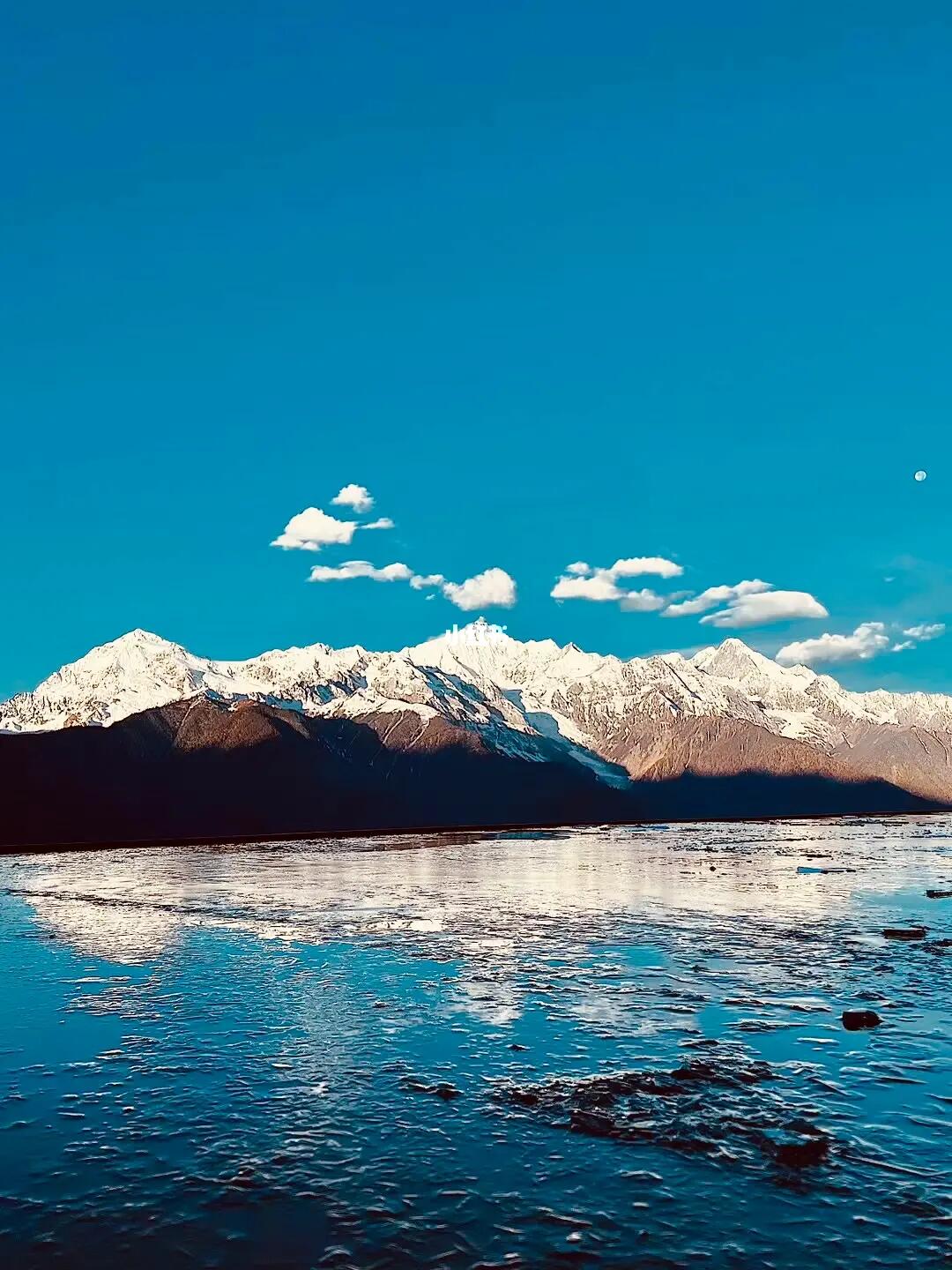 梅里雪山 | Meri Snow Mountain