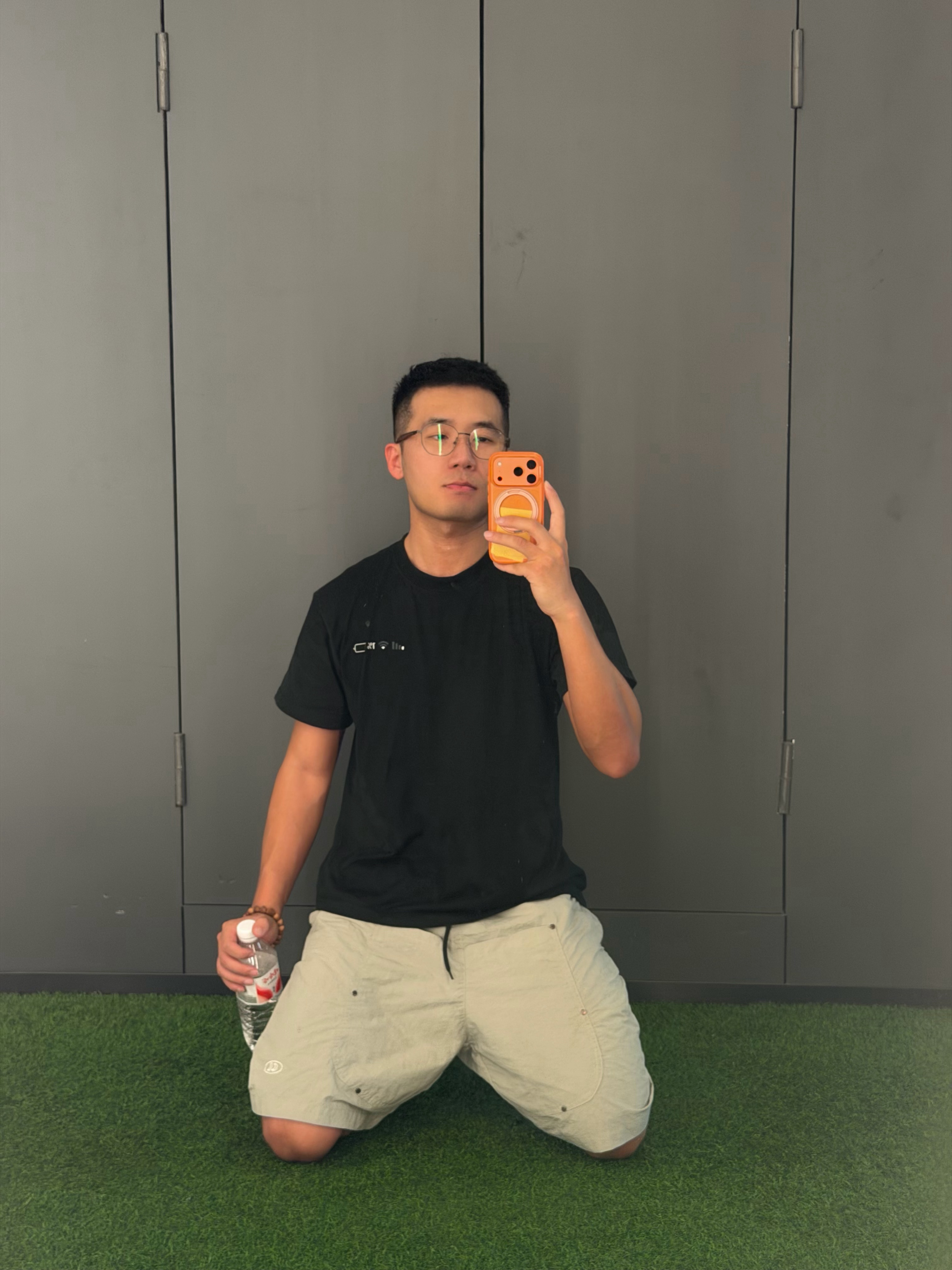 想去健身想去健身想去健身(但今天要忙一天的工作🥹 