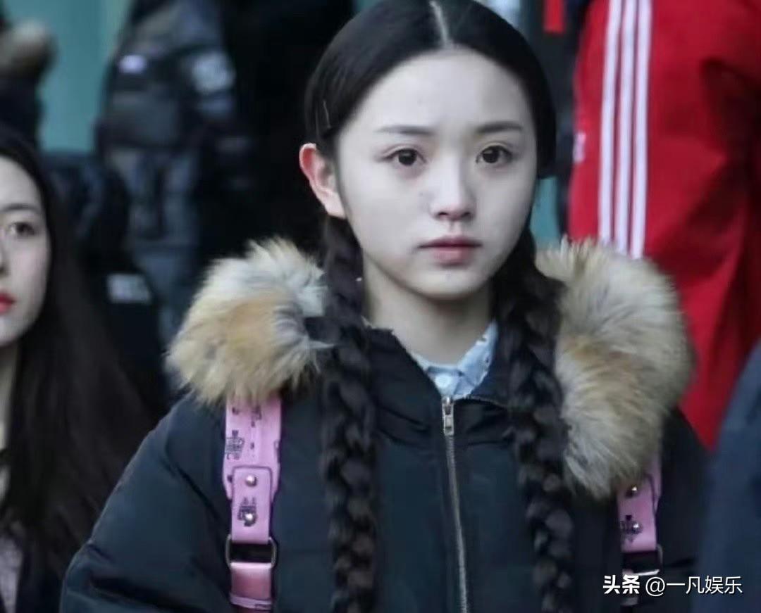 看田曦薇旧照才知道，发型对一个人有多重要
《逐玉》大火，田曦薇旧照被翻出，结果发