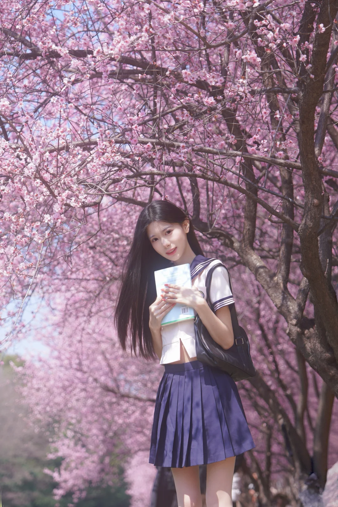 朋友说第二张绝了🌸