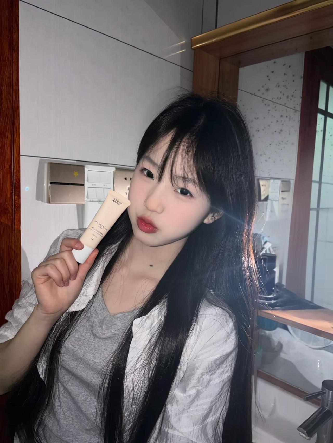 你问我妆容为什么这么服帖废话我用的是