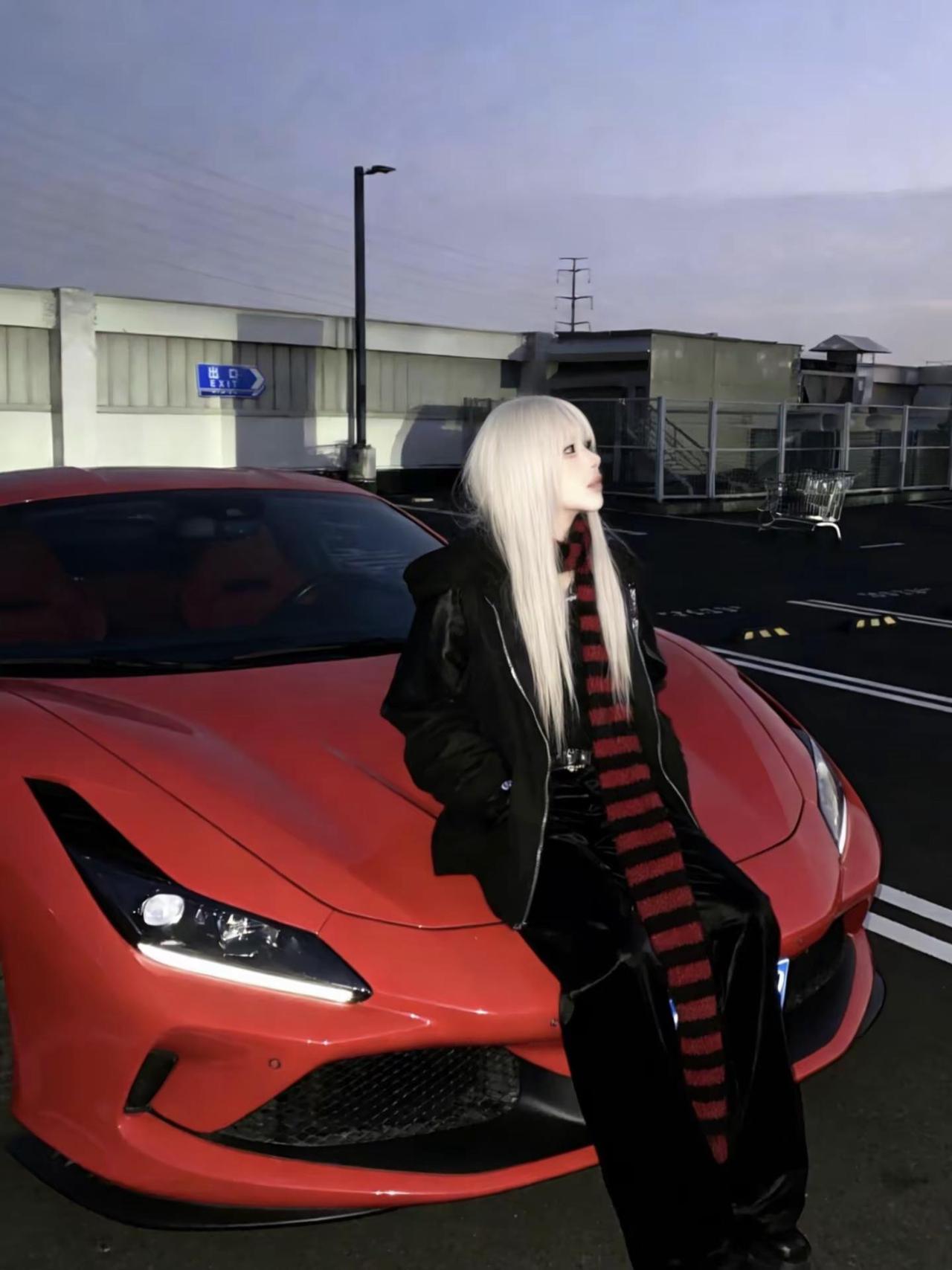 虽然追你的女生在那边排队 但你知道我的习惯从来都是插队