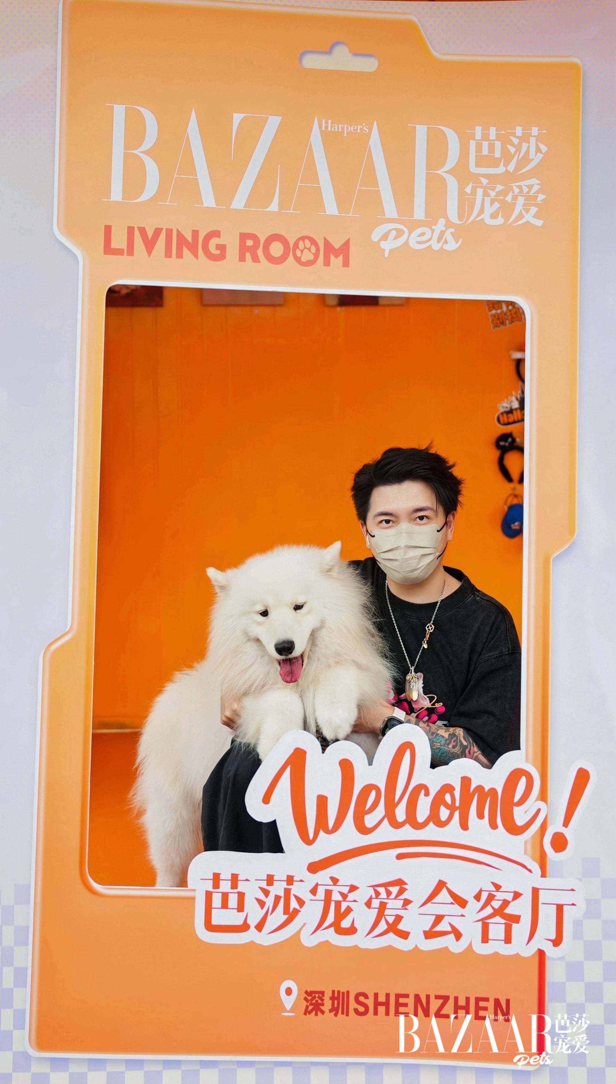 棉棉也是接到通告有出场费的小狗了哈哈哈