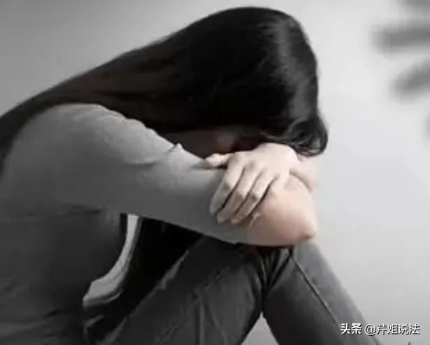 安徽，17岁的男孩把15岁的女孩约到出租屋，希望女孩自愿和自己发生关系，可是女孩