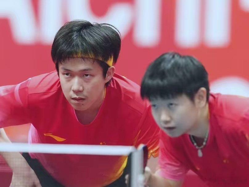 中国乒乓球梦之队[超话] 乒乓球混双决赛，老将王楚钦、孙颖莎组合不敌年轻选手蒯曼