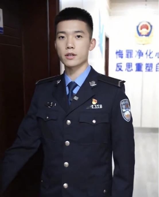 太突然了！山东枣庄 26 岁民警王琛不幸离世，从确诊急性白血病到离开人世，仅仅 