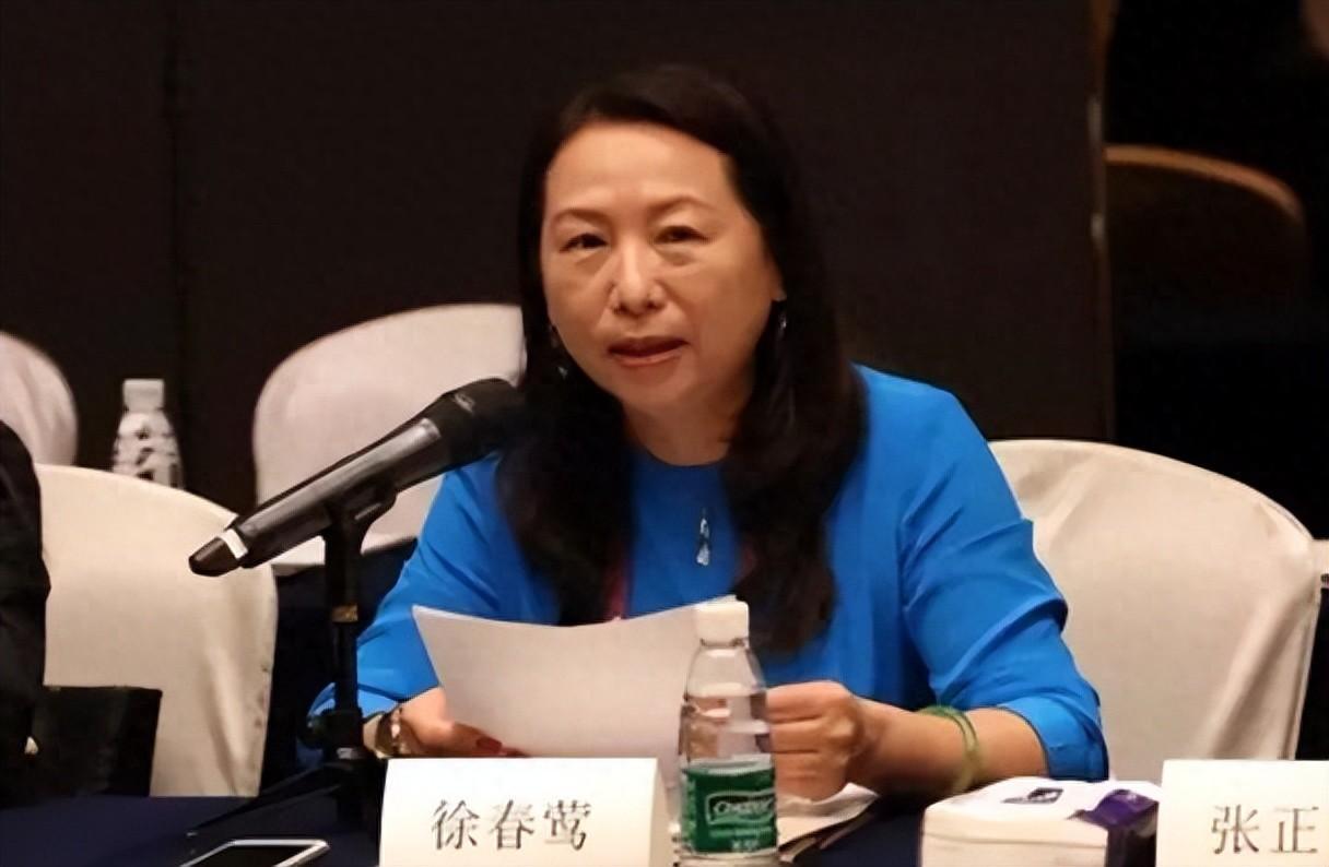 大陆配偶徐春莺被裁定以200万元交保，由于电子脚镣“缺货”免配戴
陆配徐春莺被控