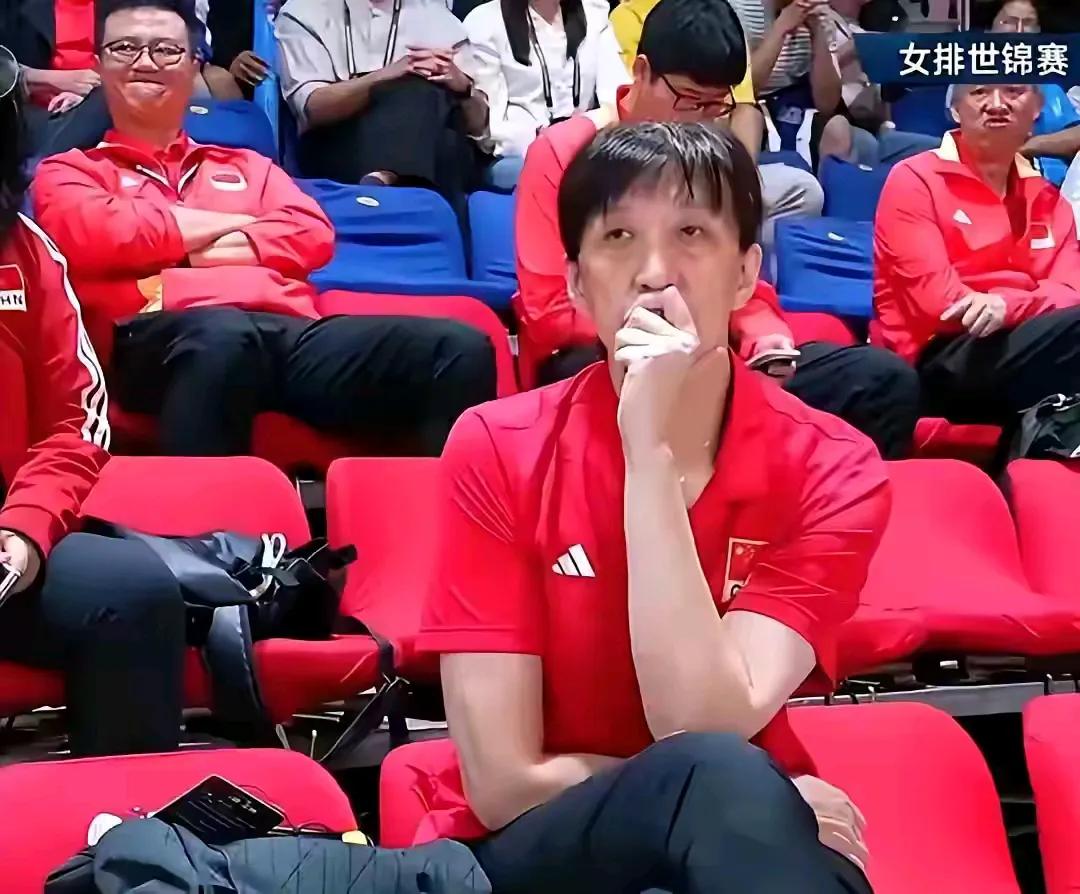 这支中国女排不要期望值太高，新老交替的球队能打出好成绩几乎没有可能，用郭士强的话