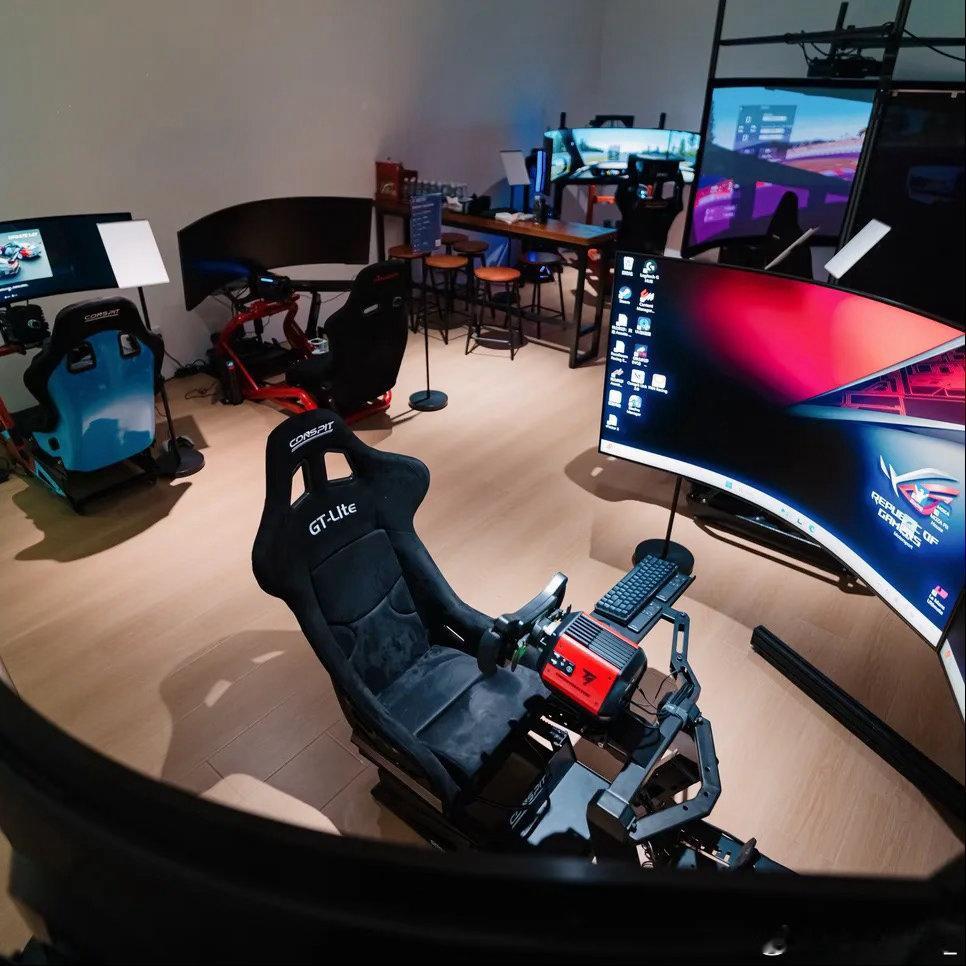 模拟赛车手中国SRCN上海店运营了3个月人气还行，在全上海的销量榜和回头客榜都排