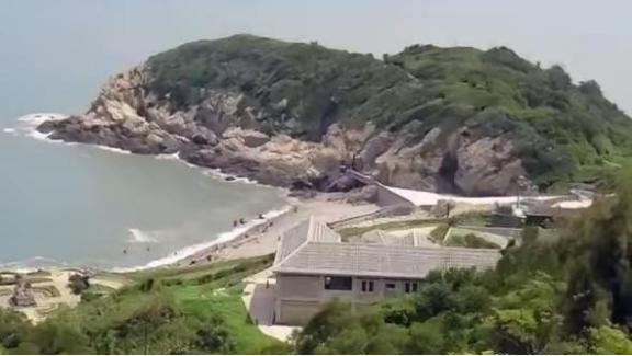 一旦台海爆发冲突，最难啃的骨头不是台湾本岛，而是距大陆最近点约 34 公里，距福